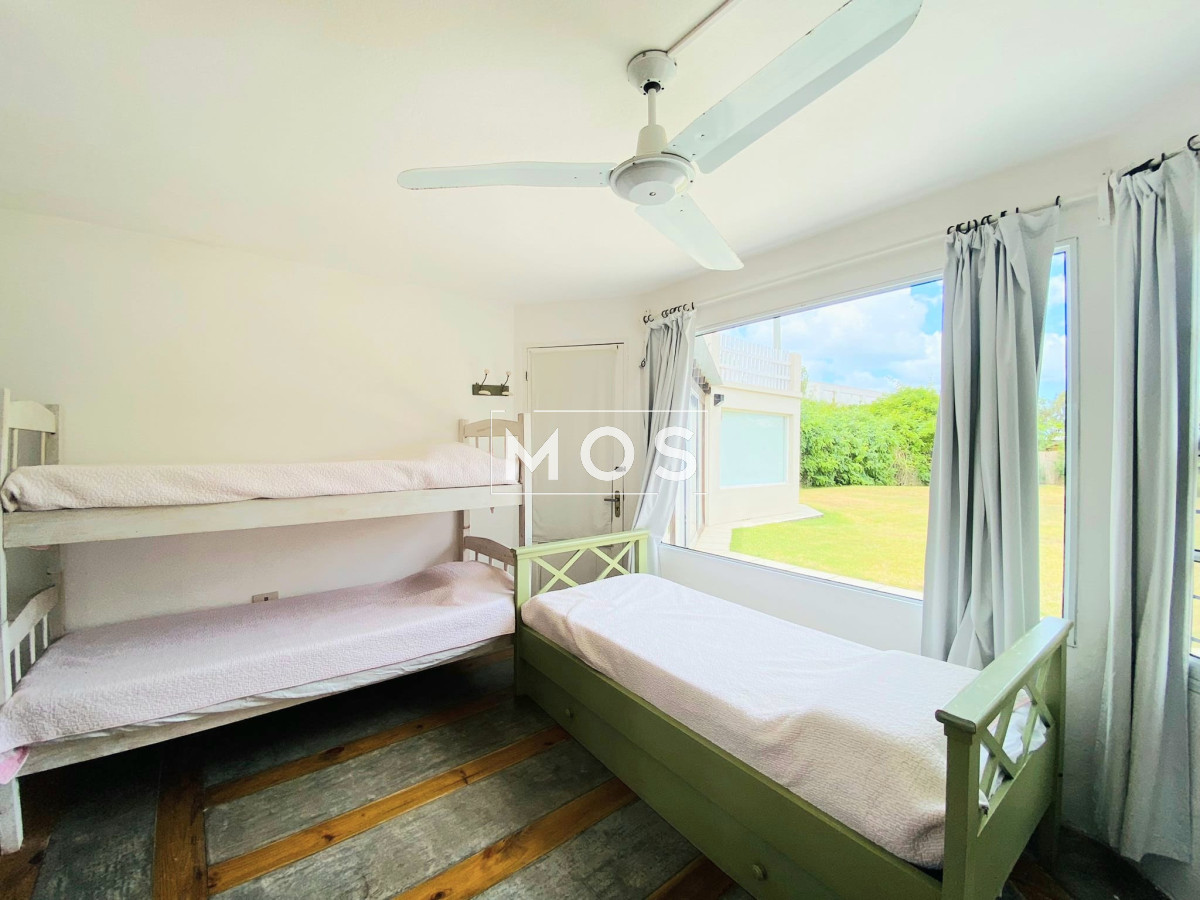 Casa ID.2537 - Excelente Casa de 4 Dormitorios en Montoya, La Barra