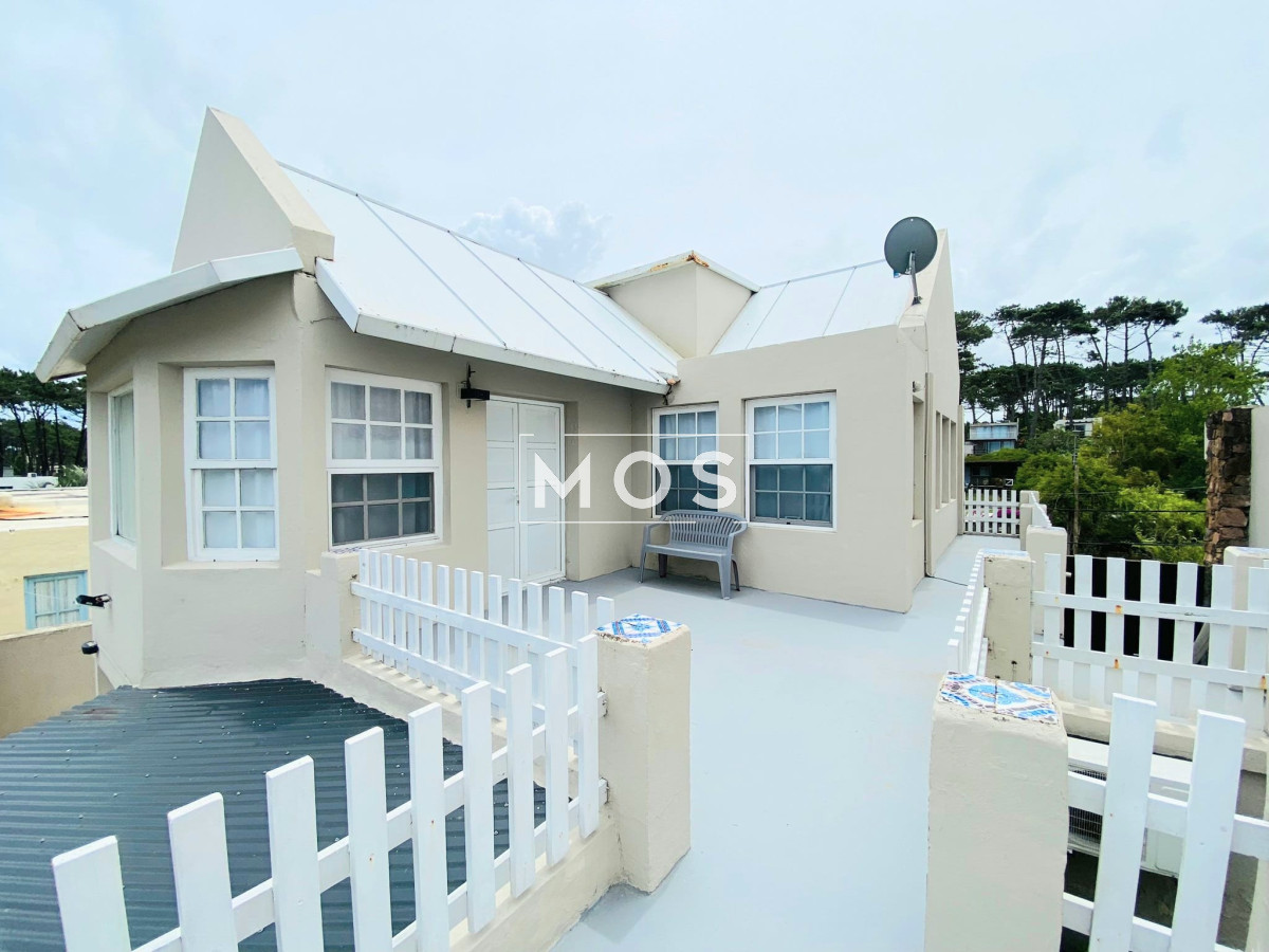 Casa ID.2537 - Excelente Casa de 4 Dormitorios en Montoya, La Barra