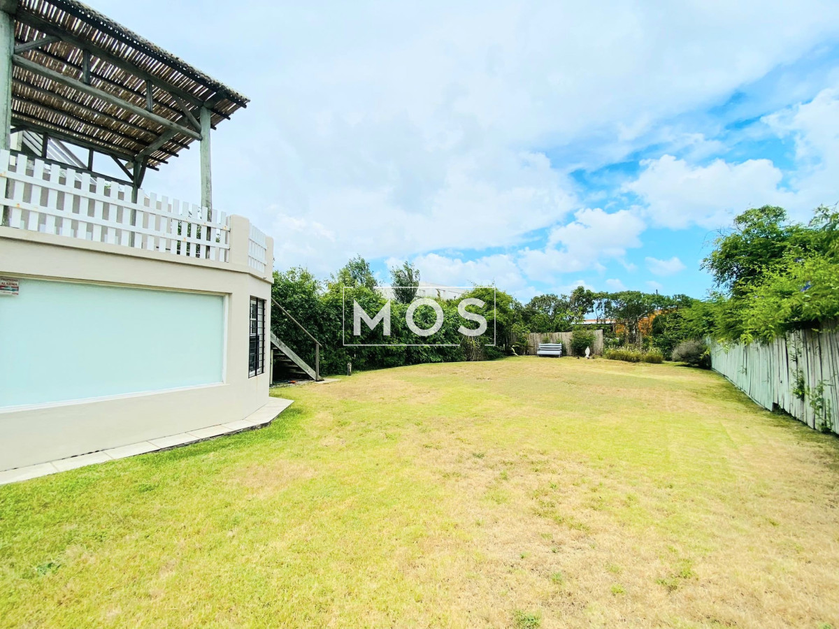 Casa ID.2537 - Excelente Casa de 4 Dormitorios en Montoya, La Barra