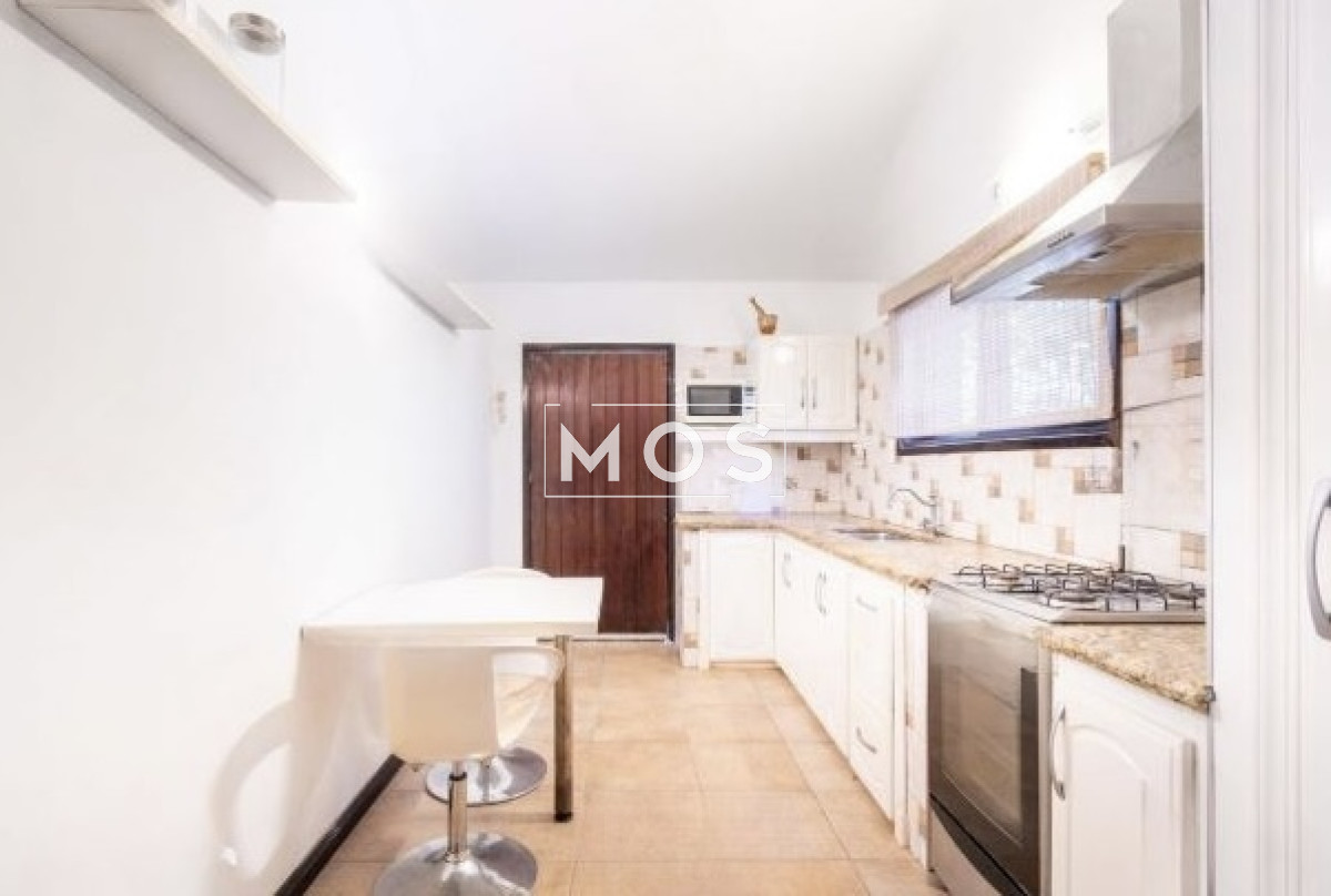 Casa ID.2703 - Excelente Casa de 4 Dormitorios, Piscina y Parrillero en San Rafael 