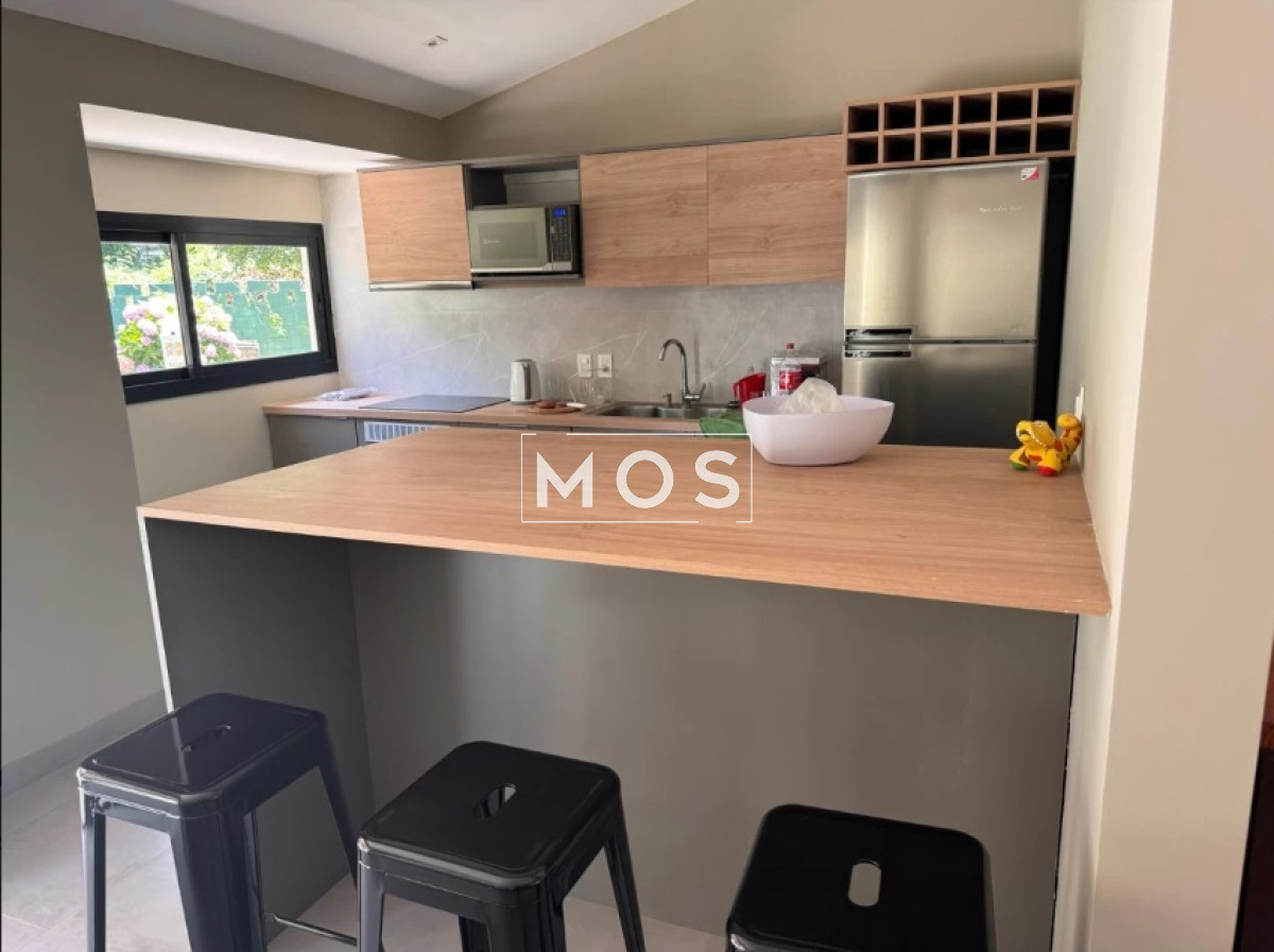 Casa ID.2598 - Casa Reciclada de 4 Dormitorios con Piscina en San Rafael, Venta y Alquiler Anual
