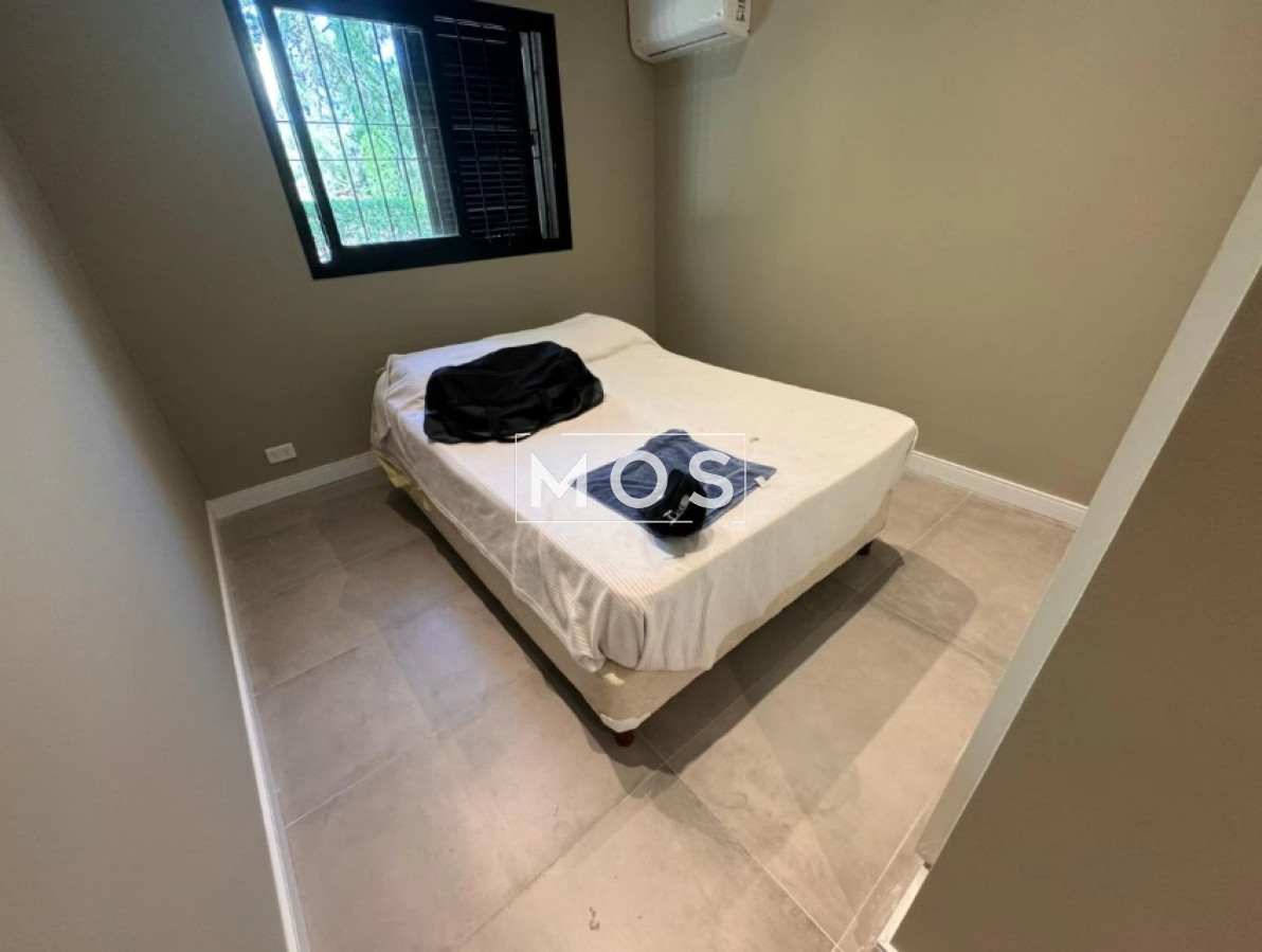 Casa ID.2598 - Casa Reciclada de 4 Dormitorios con Piscina en San Rafael, Venta y Alquiler Anual