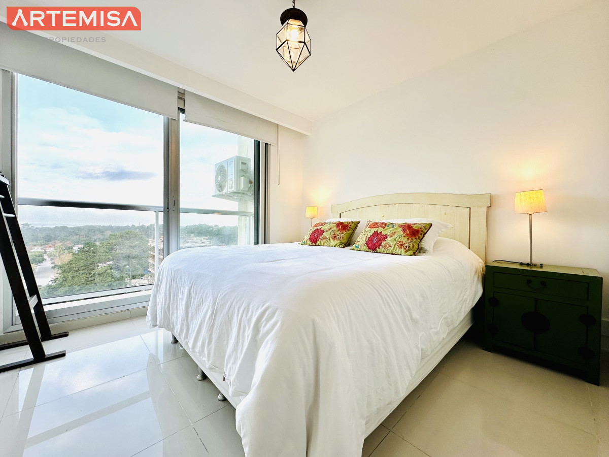 Apartamento ID.590 - Venta de Moderno Apartamento en zona Roosevelt de 1 Dormitorio, torre con servicios, Punta del Este