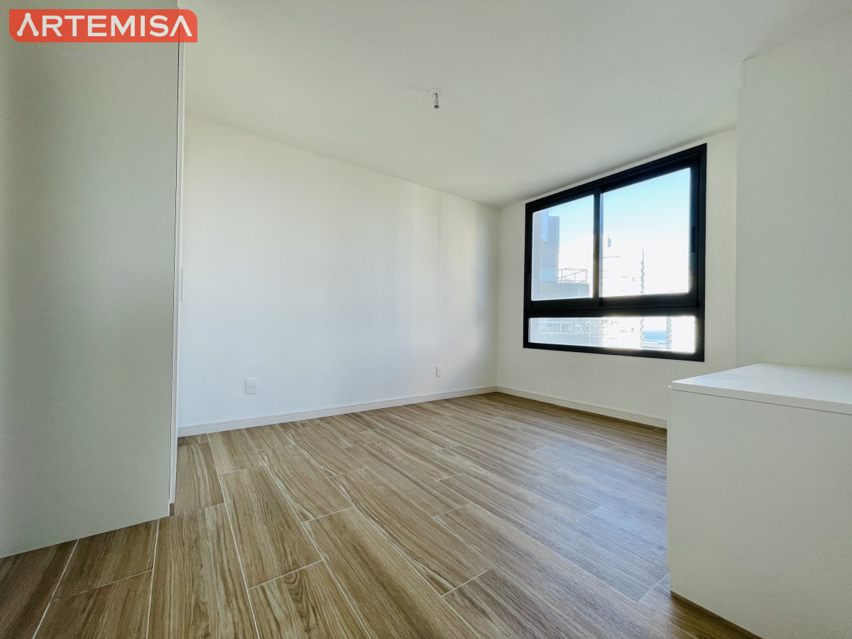 Apartamento ID.524 - Apartamento de 2 Dormitorios a Estrenar en Alquiler Anual y venta, Playa Brava, Punta del Este