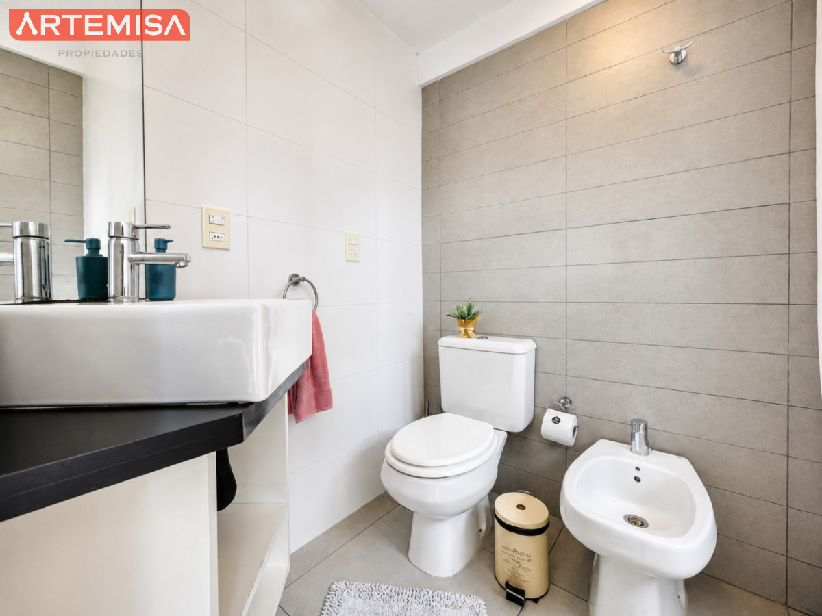 Apartamento ID.818 - Venta de apartamento de 1 Dormitorio en el corazón de la Península, Punta del Este
