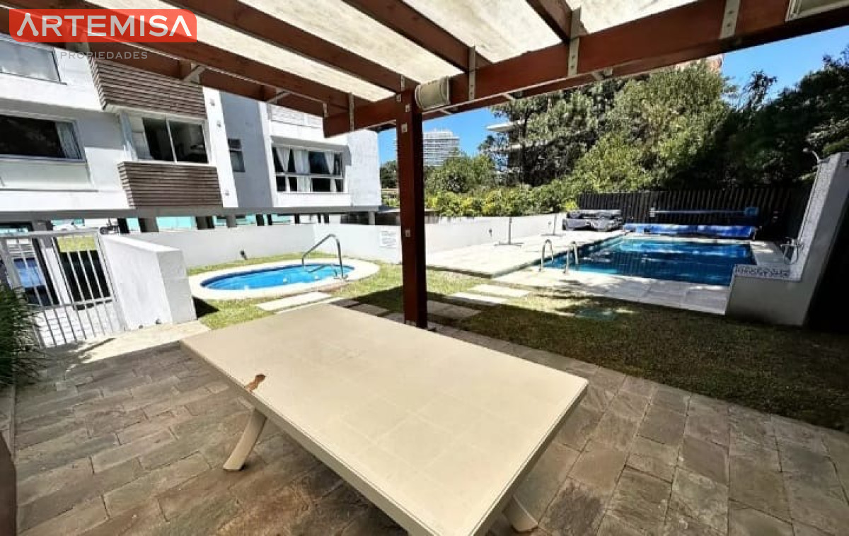 Apartamento ID.817 - Moderno Apartamento en Venta de 1 Dormitorio en playa brava, Punta del este 