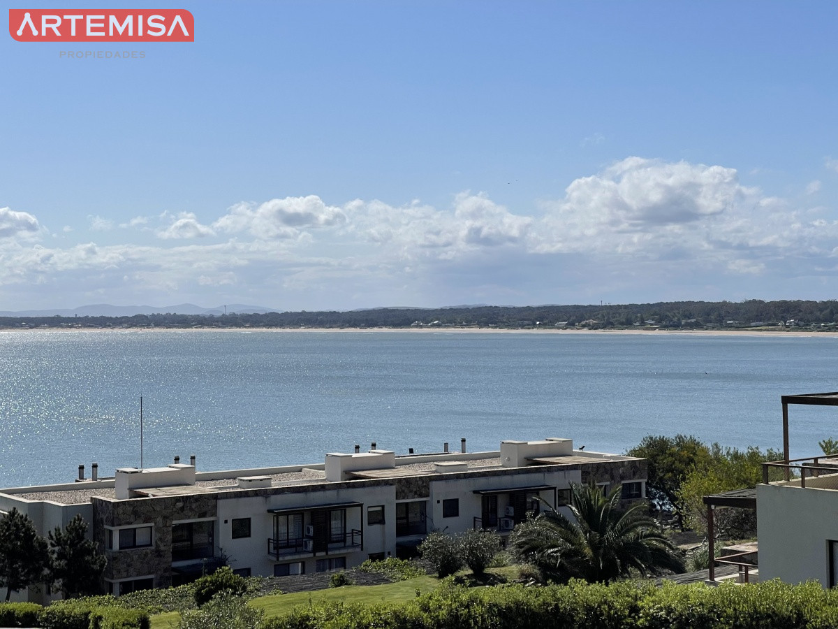 Apartamento ID.632 - Apartamento de 2 Dormitorios con Vista al Mar y Parrillero en Quartier Punta Ballena