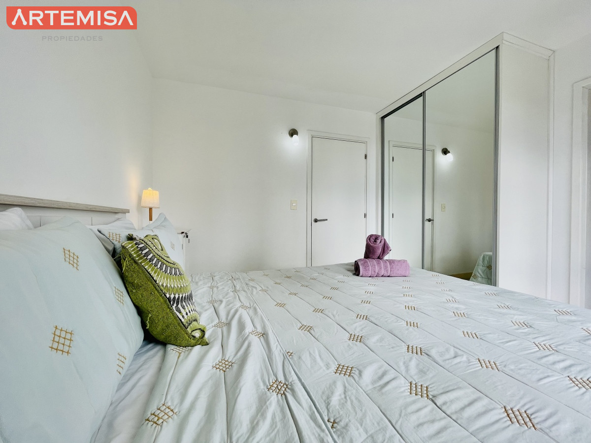 Apartamento ID.818 - Venta de apartamento de 1 Dormitorio en el corazón de la Península, Punta del Este