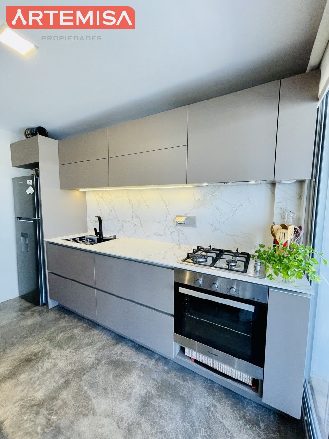 Apartamento ID.643 - Apartamento en Alquiler Anual e Invernal 2 Dormitorios en Península a pasos del Puerto, Punta del Este