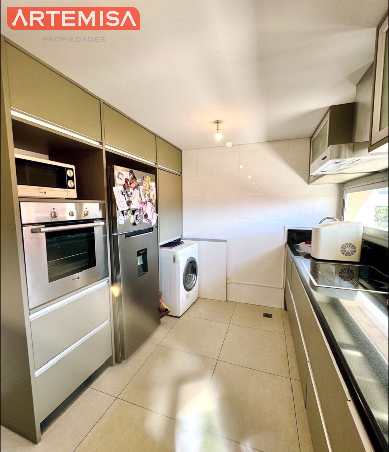 Apartamento ID.473 - Apartamento de 3 Dormitorios en Alquiler, Península de Punta del Este