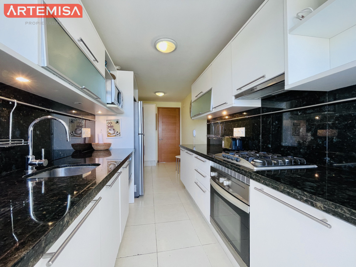 Apartamento ID.539 - Excelente Apartamento de 2 Dormitorios con Vista al Mar - Playa Mansa