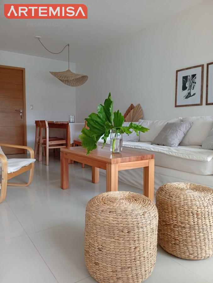 Apartamento ID.817 - Moderno Apartamento en Venta de 1 Dormitorio en playa brava, Punta del este 