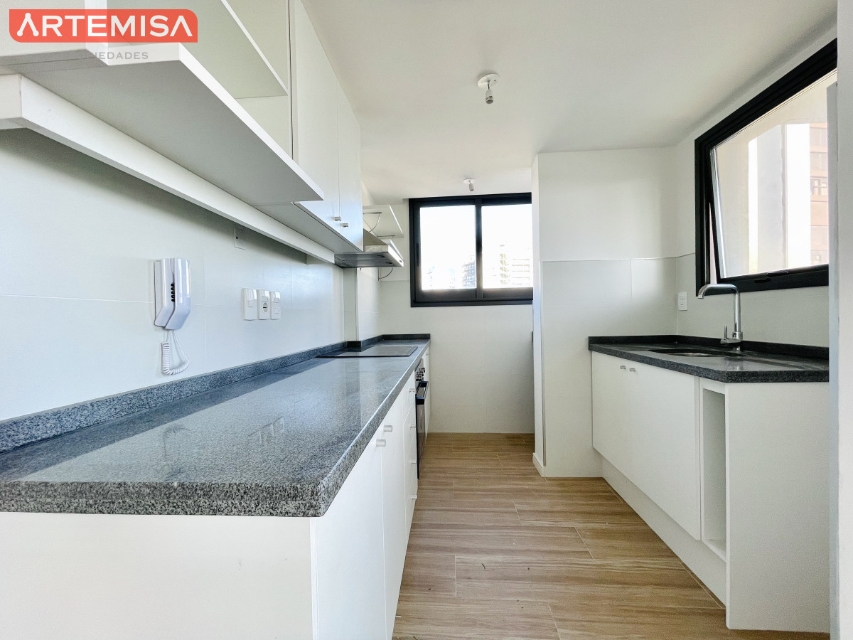 Apartamento ID.524 - Apartamento de 2 Dormitorios a Estrenar en Alquiler Anual y venta, Playa Brava, Punta del Este
