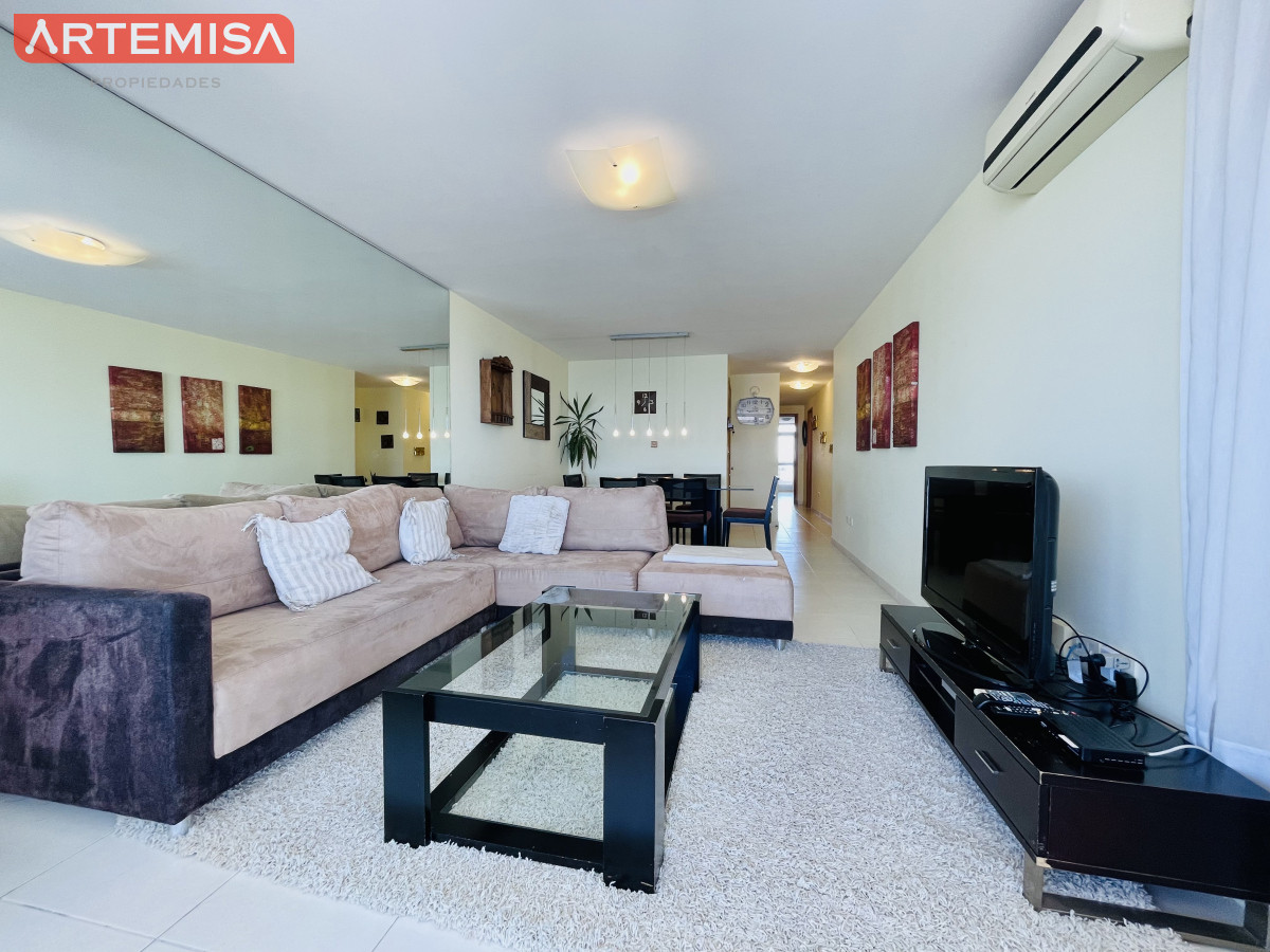 Apartamento ID.539 - Excelente Apartamento de 2 Dormitorios con Vista al Mar - Playa Mansa