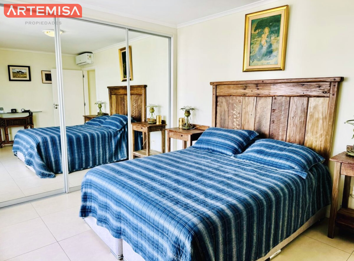 Apartamento ID.473 - Apartamento de 3 Dormitorios en Alquiler, Península de Punta del Este