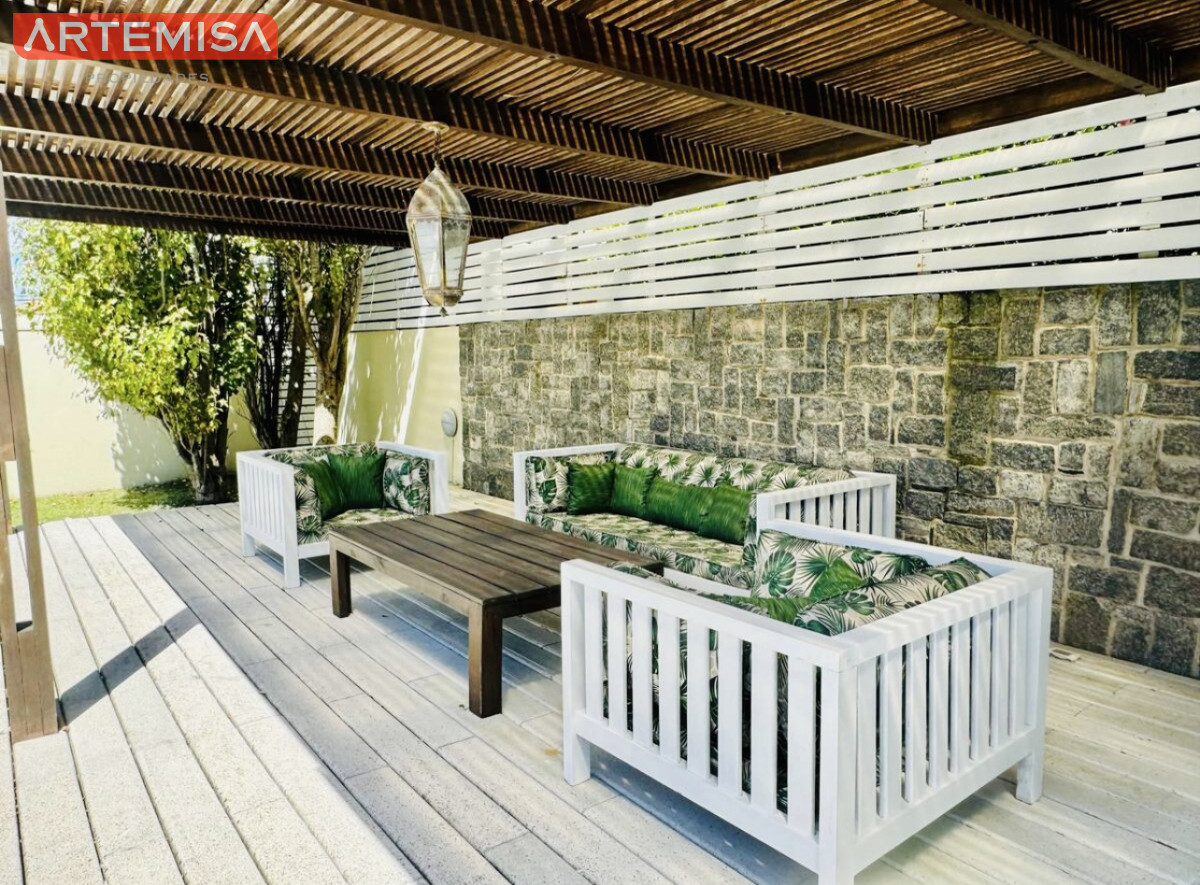 Apartamento ID.473 - Apartamento de 3 Dormitorios en Alquiler, Península de Punta del Este