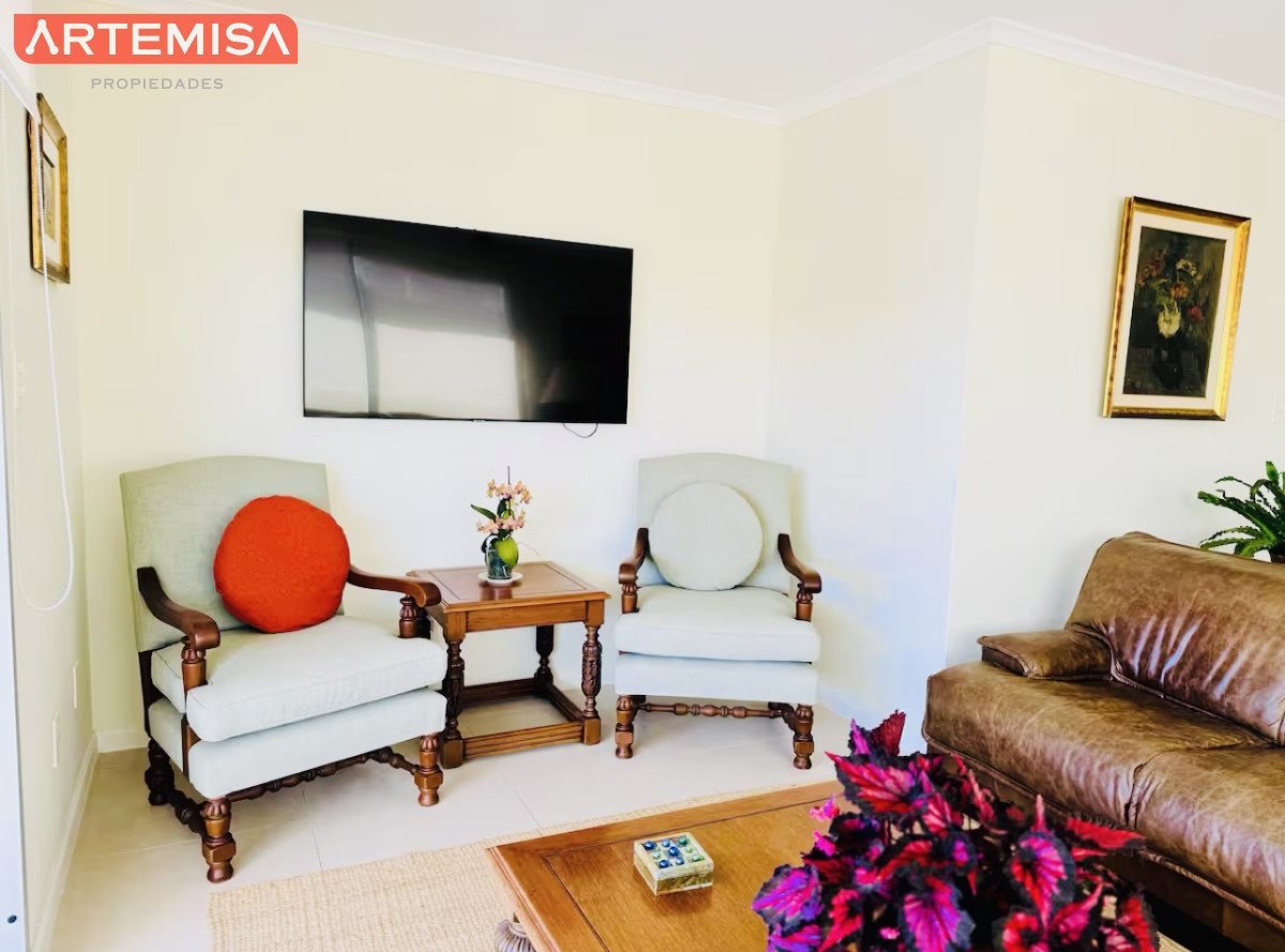 Apartamento ID.473 - Apartamento de 3 Dormitorios en Alquiler, Península de Punta del Este