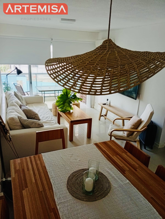 Apartamento ID.817 - Moderno Apartamento en Venta de 1 Dormitorio en playa brava, Punta del este 
