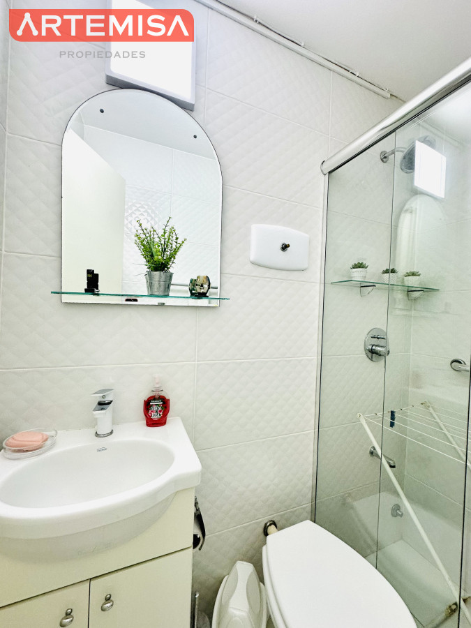 Apartamento ID.516 - Apartamento en alquiler de 2 dormitorios con 2 baños sobre Roosevelt, Punta del Este