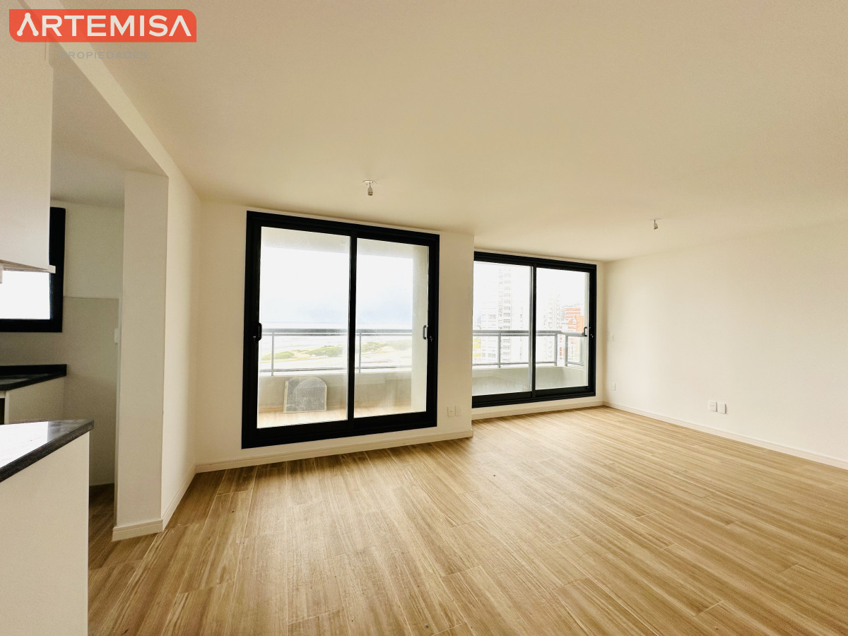 Apartamento ID.524 - Apartamento de 2 Dormitorios a Estrenar en Alquiler Anual y venta, Playa Brava, Punta del Este