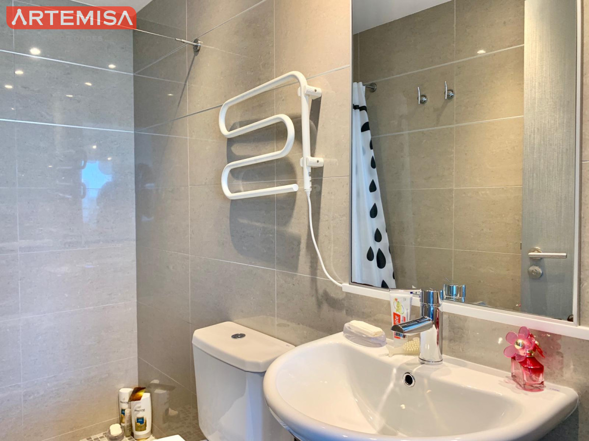 Apartamento ID.829 - Excelente Apartamento de 2 Dormitorios en Venta y Alquiler - Playa Mansa, Punta del Este