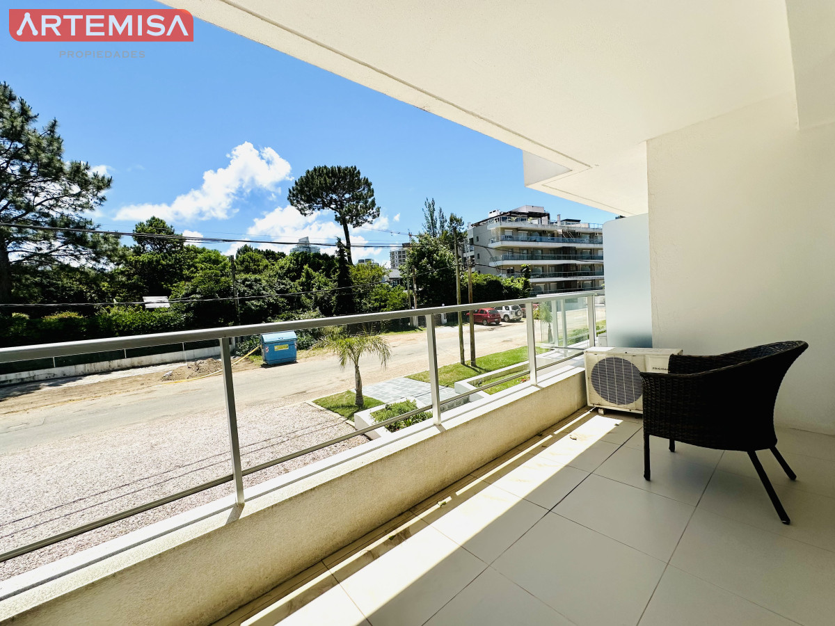 Apartamento ID.495 - Apartamento de 1 Dormitorio en alquiler temporario ubicado entre playas Mansa y Brava, Aidy Grill