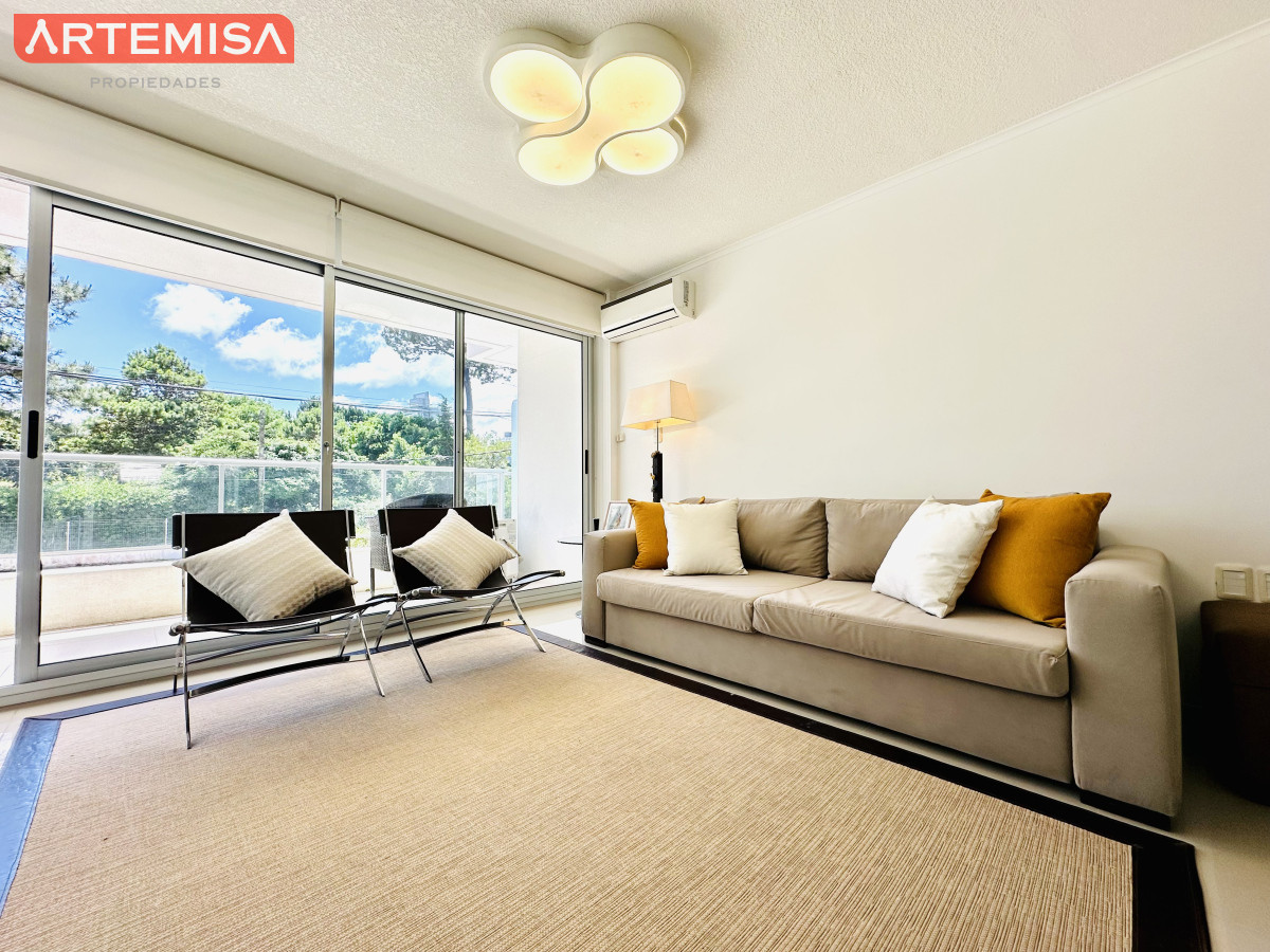 Apartamento ID.495 - Apartamento de 1 Dormitorio en alquiler temporario ubicado entre playas Mansa y Brava, Aidy Grill