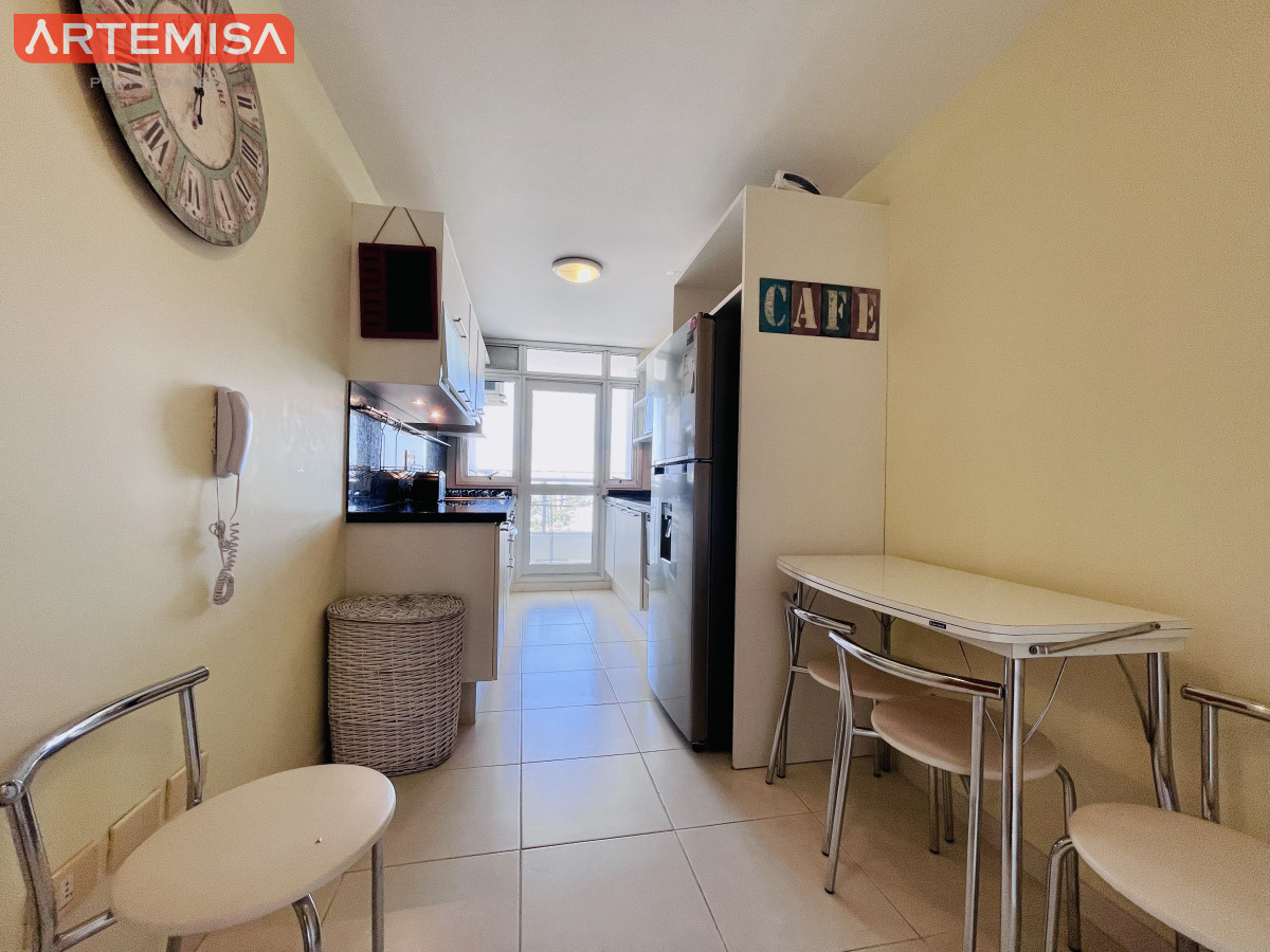 Apartamento ID.539 - Excelente Apartamento de 2 Dormitorios con Vista al Mar - Playa Mansa