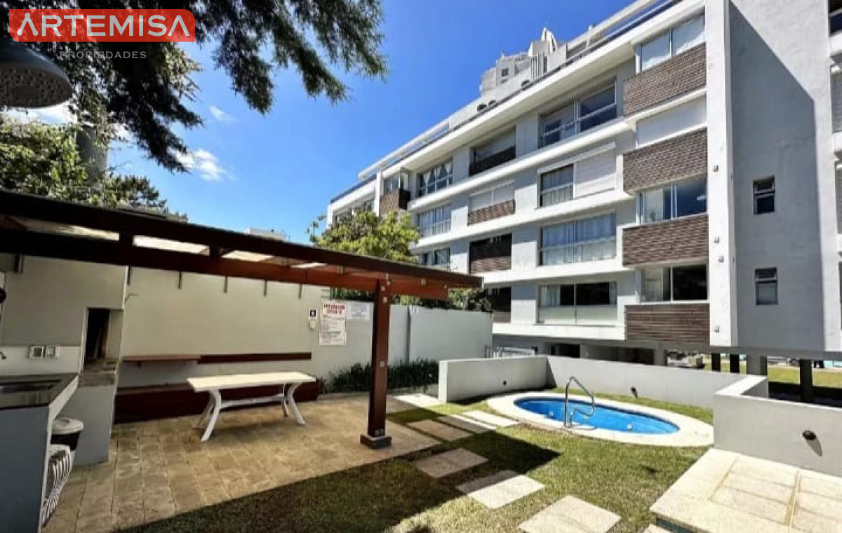 Apartamento ID.817 - Moderno Apartamento en Venta de 1 Dormitorio en playa brava, Punta del este 