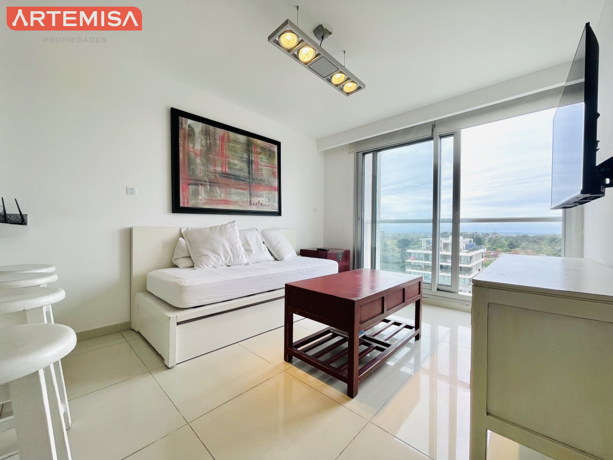 Apartamento ID.590 - Venta de Moderno Apartamento en zona Roosevelt de 1 Dormitorio, torre con servicios, Punta del Este