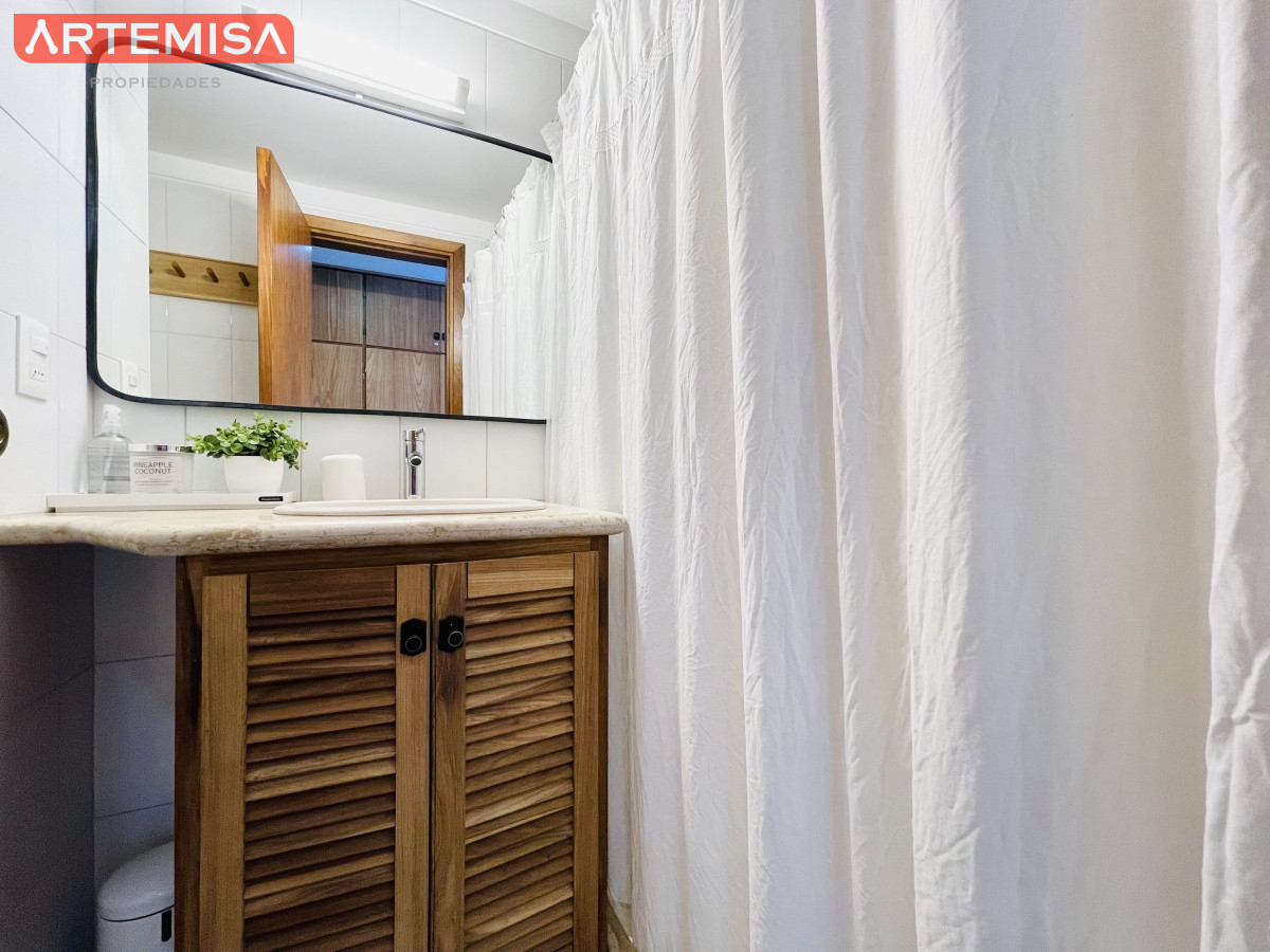 Apartamento ID.533 - Apartamento de 2 Dormitorios en playa El Emir, Punta del Este - Venta y Alquiler de Verano