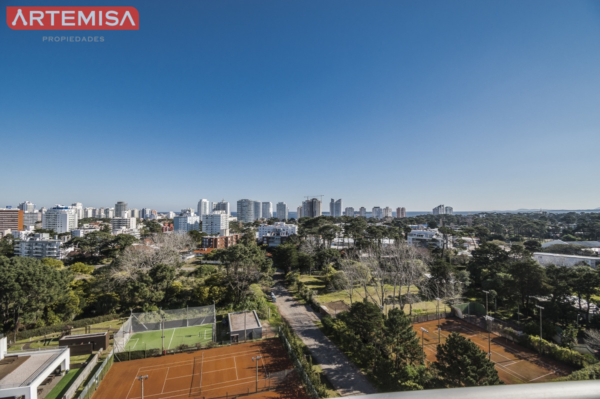 Apartamento ID.823 - Oportunidad en Venta! Apartamento de 2 Dormitorios en Ocean Drive, Punta del Este