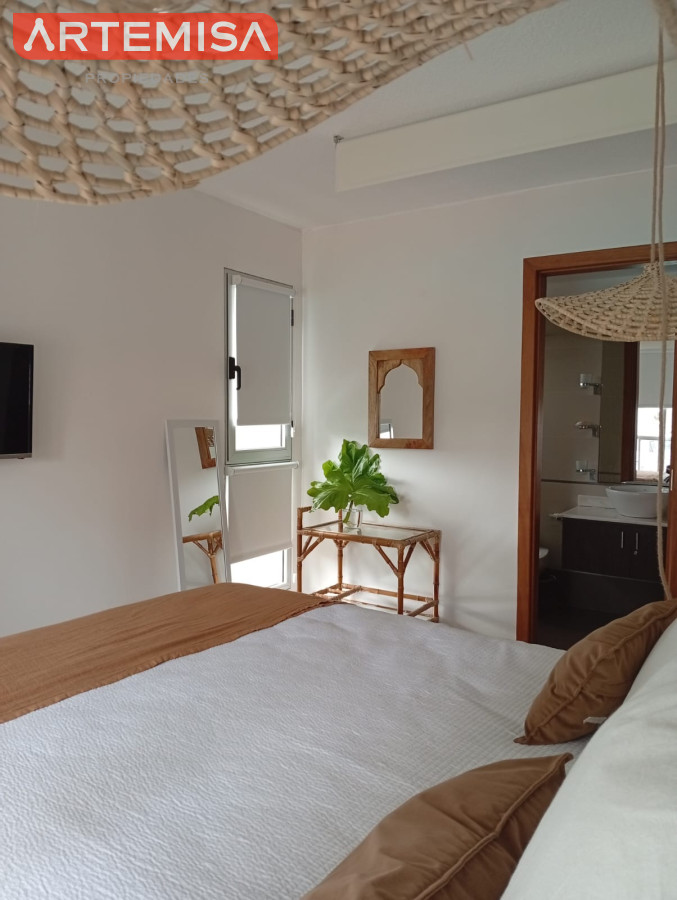 Apartamento ID.817 - Moderno Apartamento en Venta de 1 Dormitorio en playa brava, Punta del este 