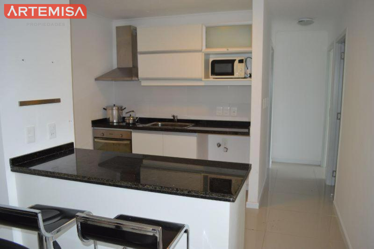 Apartamento ID.836 - Muy Buen Apartamento de 2 Dormitorios en Aidy Grill, Punta del Este