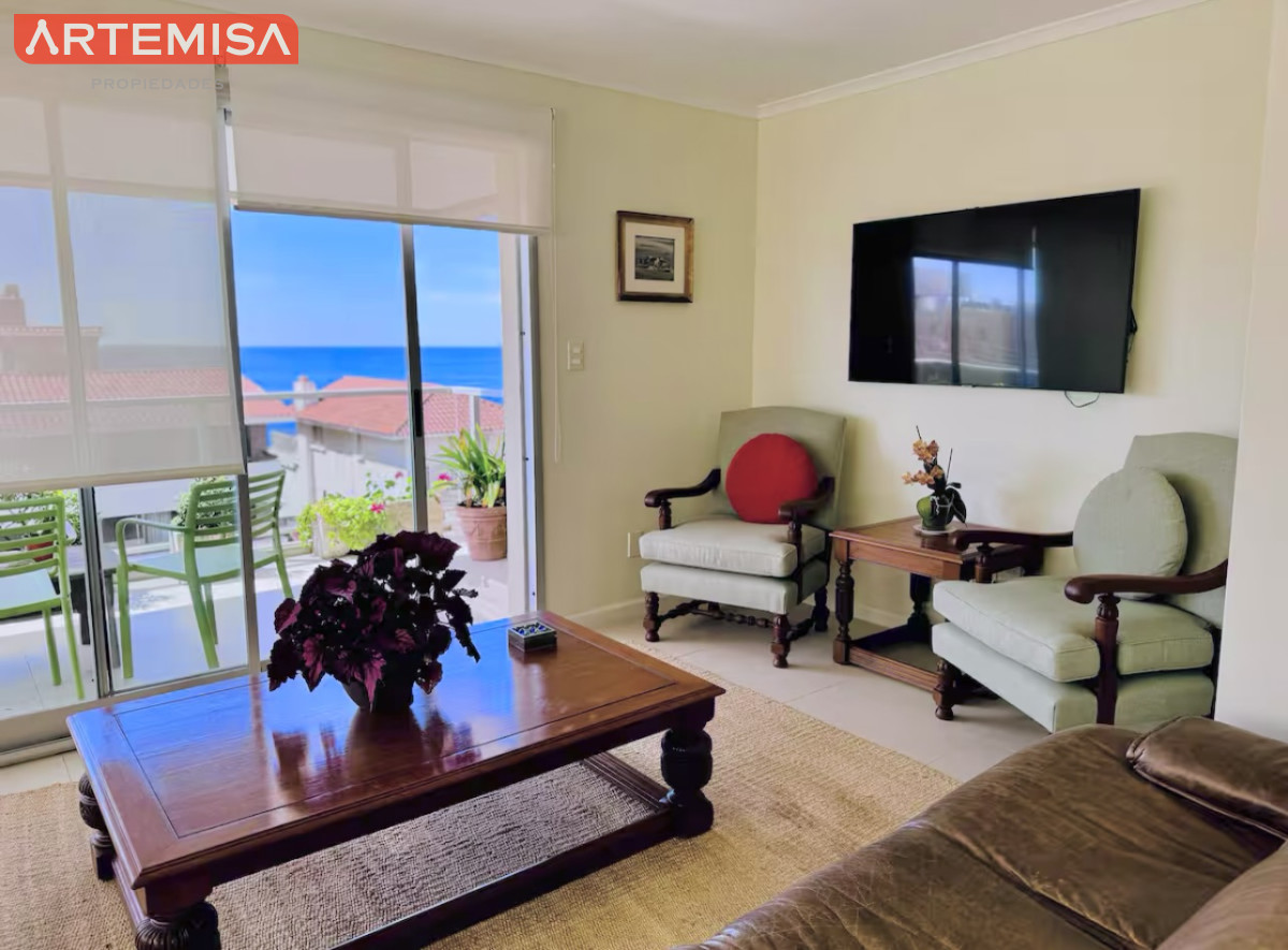 Apartamento ID.473 - Apartamento de 3 Dormitorios en Alquiler, Península de Punta del Este