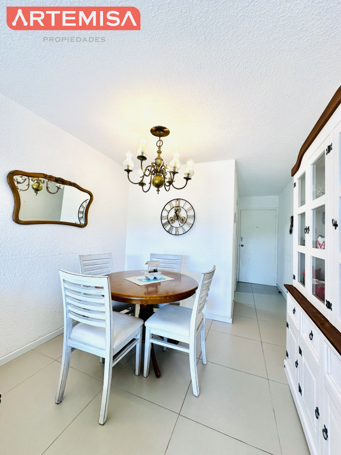 Apartamento ID.516 - Apartamento en alquiler de 2 dormitorios con 2 baños sobre Roosevelt, Punta del Este
