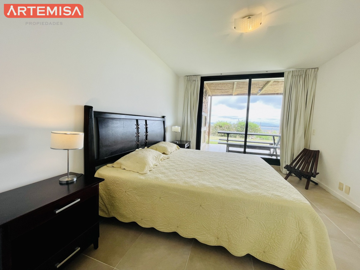 Apartamento ID.476 - Alquiler temporario de apartamento de un dormitorio con parrillero y jardín, Punta Ballena