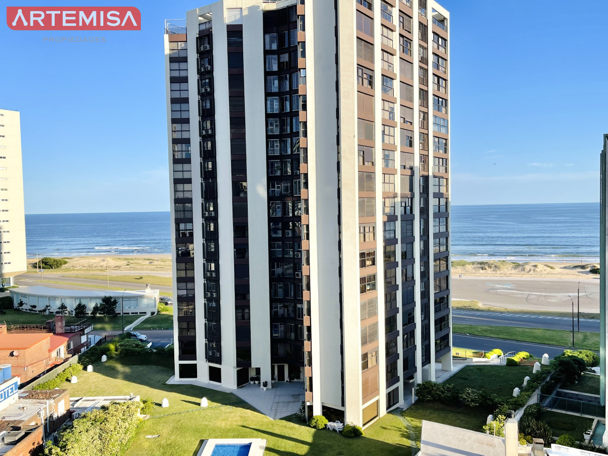 Apartamento ID.524 - Apartamento de 2 Dormitorios a Estrenar en Alquiler Anual y venta, Playa Brava, Punta del Este