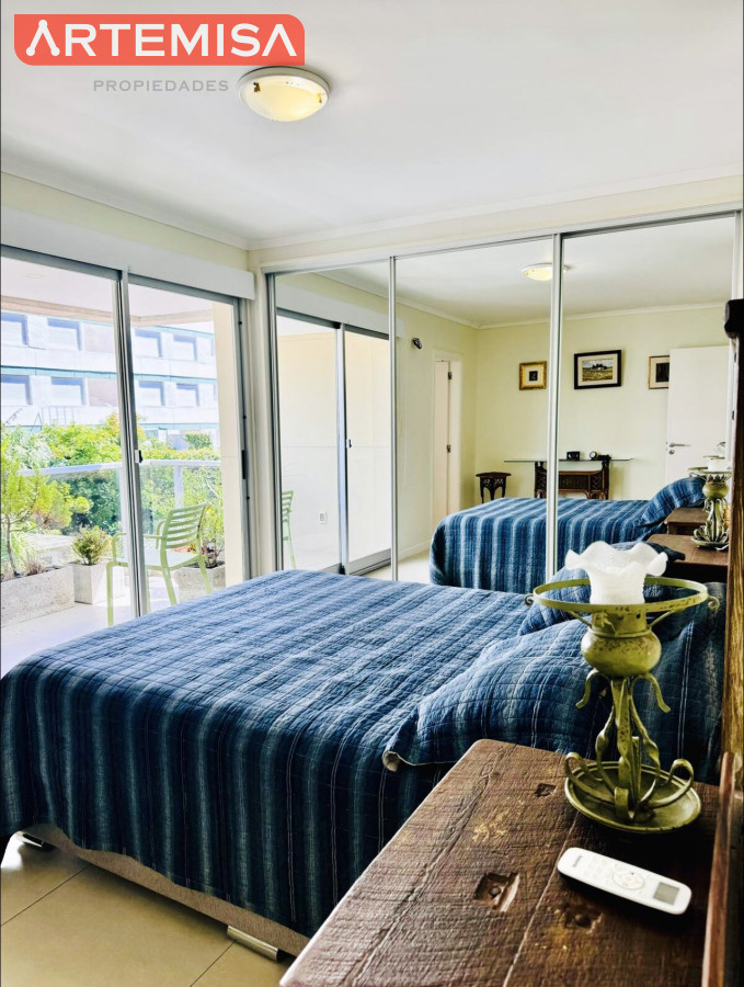 Apartamento ID.473 - Apartamento de 3 Dormitorios en Alquiler, Península de Punta del Este