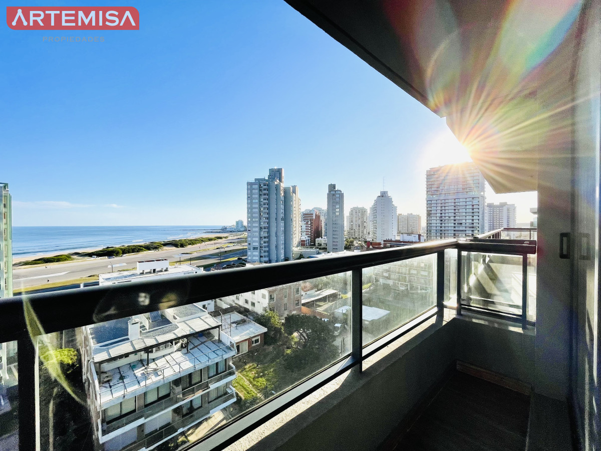 Apartamento ID.524 - Apartamento de 2 Dormitorios a Estrenar en Alquiler Anual y venta, Playa Brava, Punta del Este