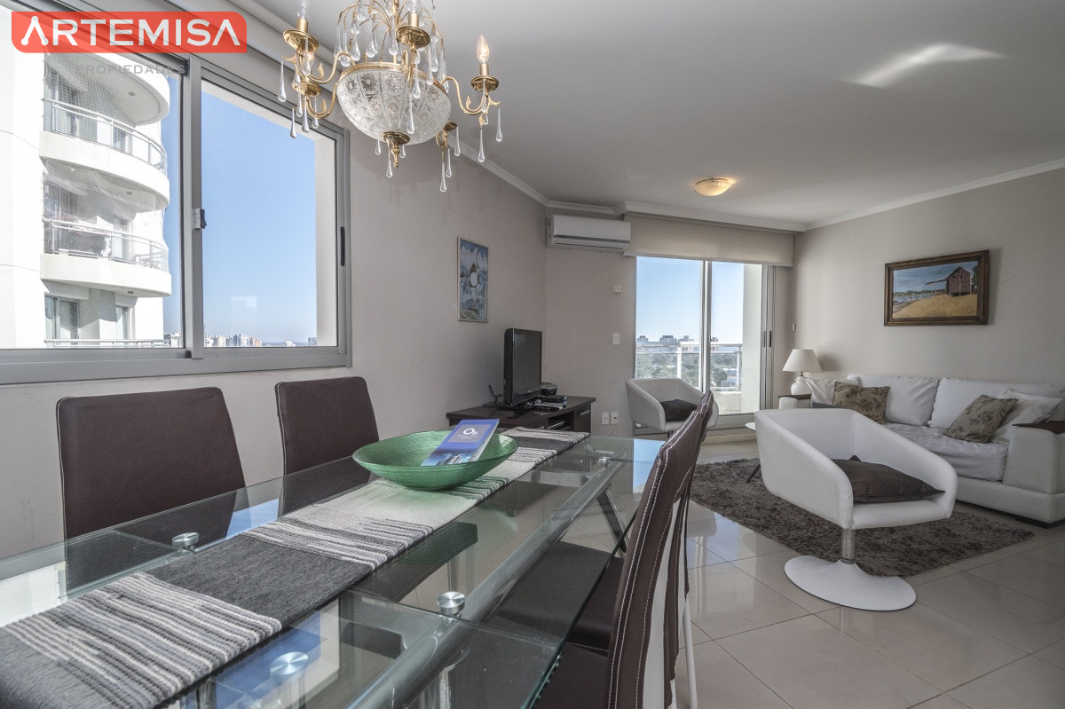 Apartamento ID.823 - Oportunidad en Venta! Apartamento de 2 Dormitorios en Ocean Drive, Punta del Este