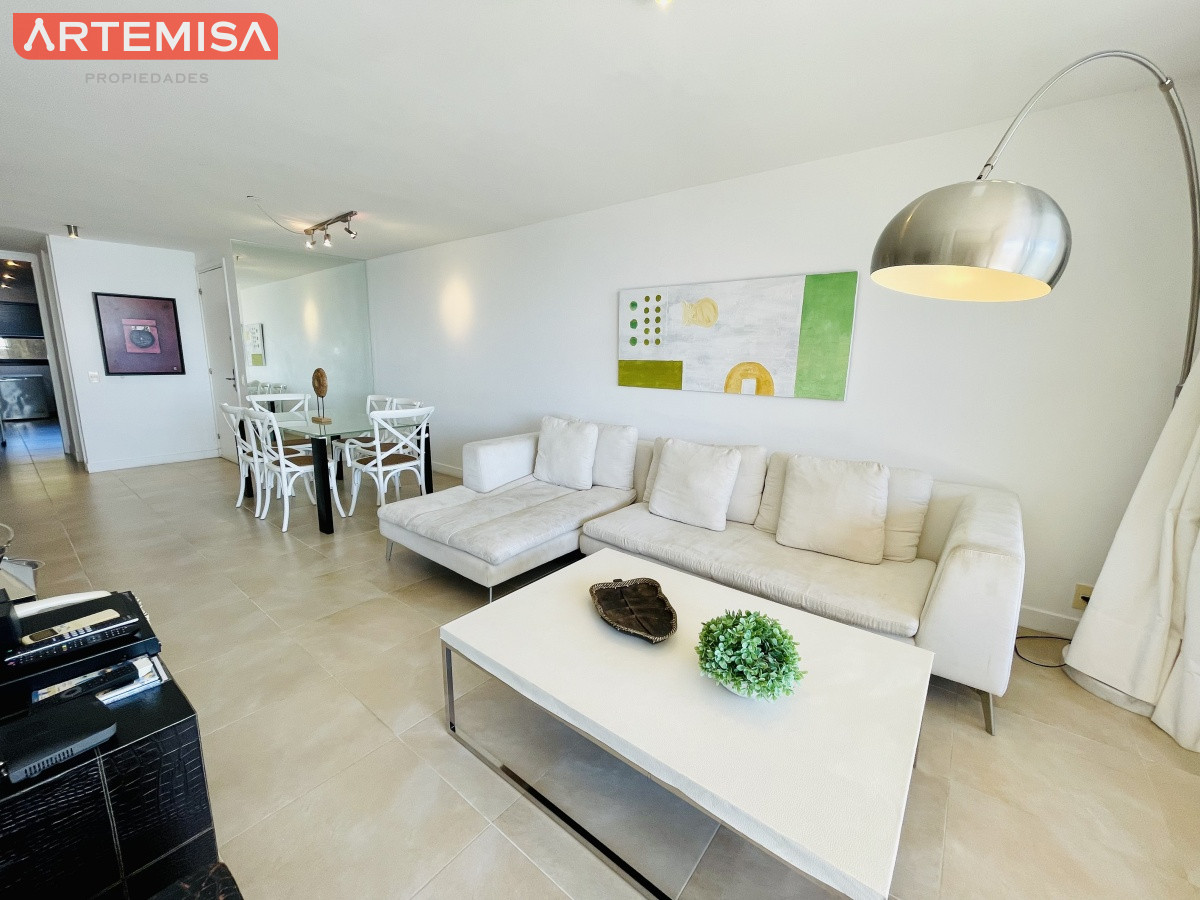 Apartamento ID.632 - Apartamento de 2 Dormitorios con Vista al Mar y Parrillero en Quartier Punta Ballena