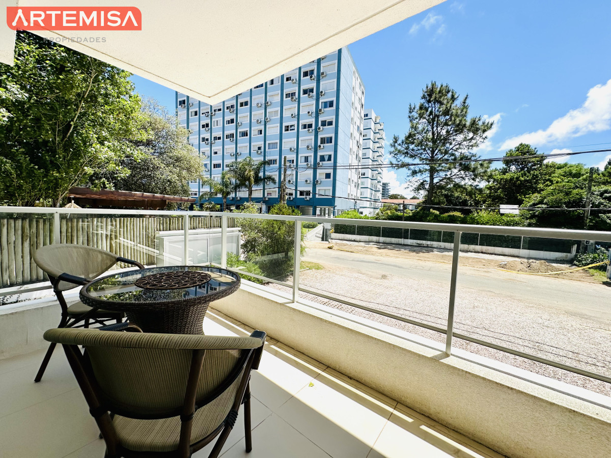 Apartamento ID.495 - Apartamento de 1 Dormitorio en alquiler temporario ubicado entre playas Mansa y Brava, Aidy Grill