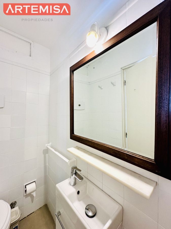 Apartamento ID.616 - Alquiler y venta de apartamento con vista al Mar en Península de 3 dormitorios mas dependencia