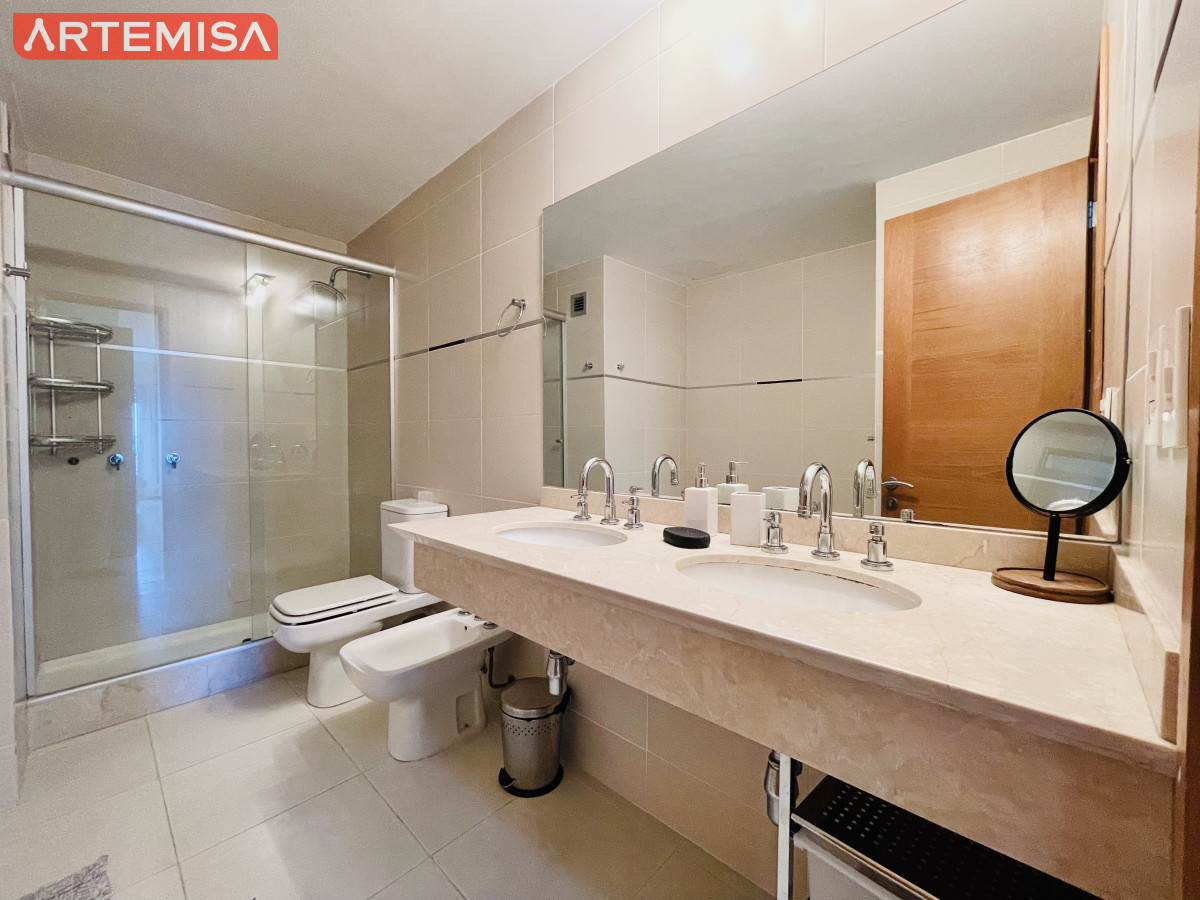 Apartamento ID.539 - Excelente Apartamento de 2 Dormitorios con Vista al Mar - Playa Mansa