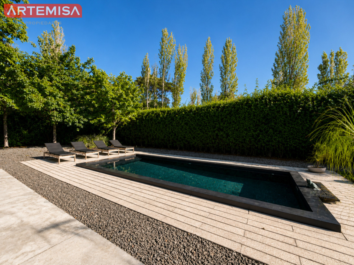 Casa ID.713 - Excelente Casa de 3 Dormitorios en Barrio Privado, La Arbolada - Punta del Este, Venta y Alquiler Anual