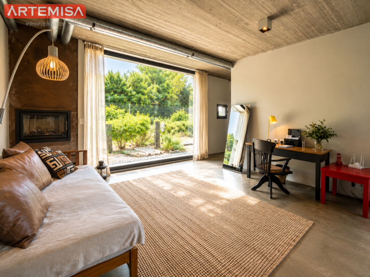 Casa ID.713 - Excelente Casa de 3 Dormitorios en Barrio Privado, La Arbolada - Punta del Este, Venta y Alquiler Anual