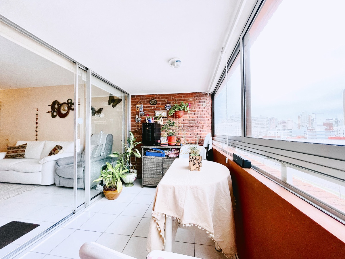 Apartamento ID.472 - Apartamento en venta frente al mar, Playa Brava Punta del Este