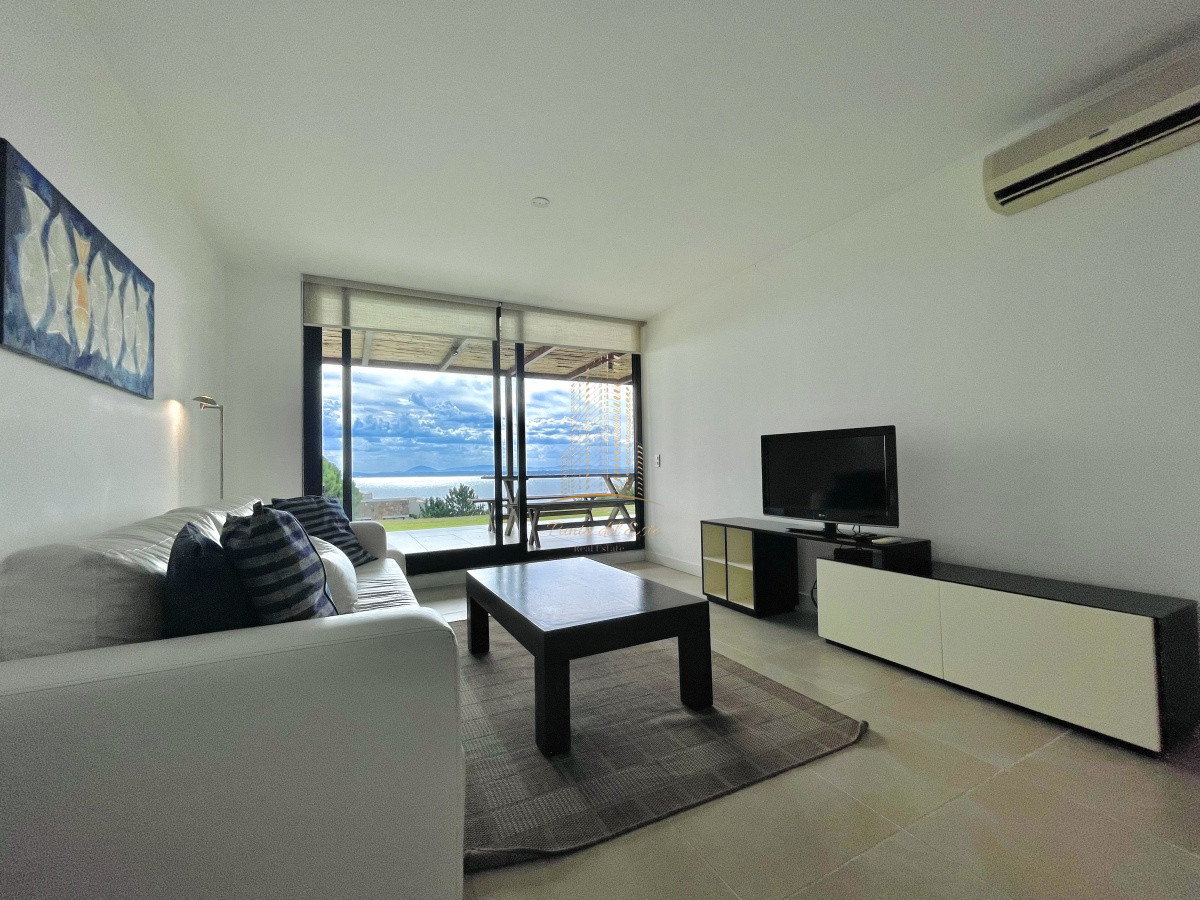 Apartamento ID.482 - Apartamento en venta y alquiler de un dormitorio con parrillero y jardin, Punta Ballena