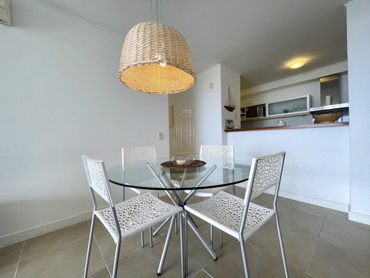Apartamento ID.482 - Apartamento en venta y alquiler de un dormitorio con parrillero y jardin, Punta Ballena